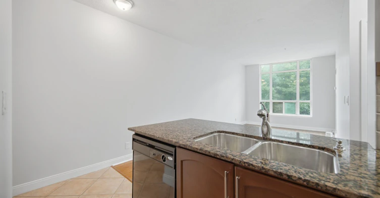 205-90 Absolute Avenue, Mississauga, ON, L4Z 0A3 - 12