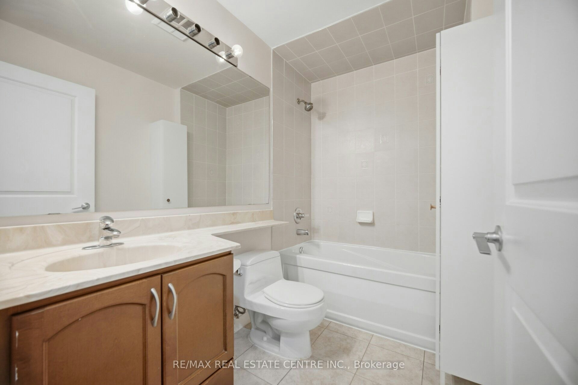 205-90 Absolute Avenue, Mississauga, ON, L4Z 0A3 - 23