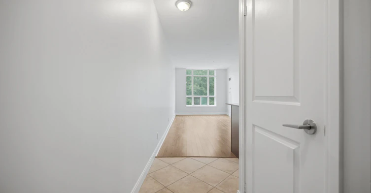 205-90 Absolute Avenue, Mississauga, ON, L4Z 0A3 - 9