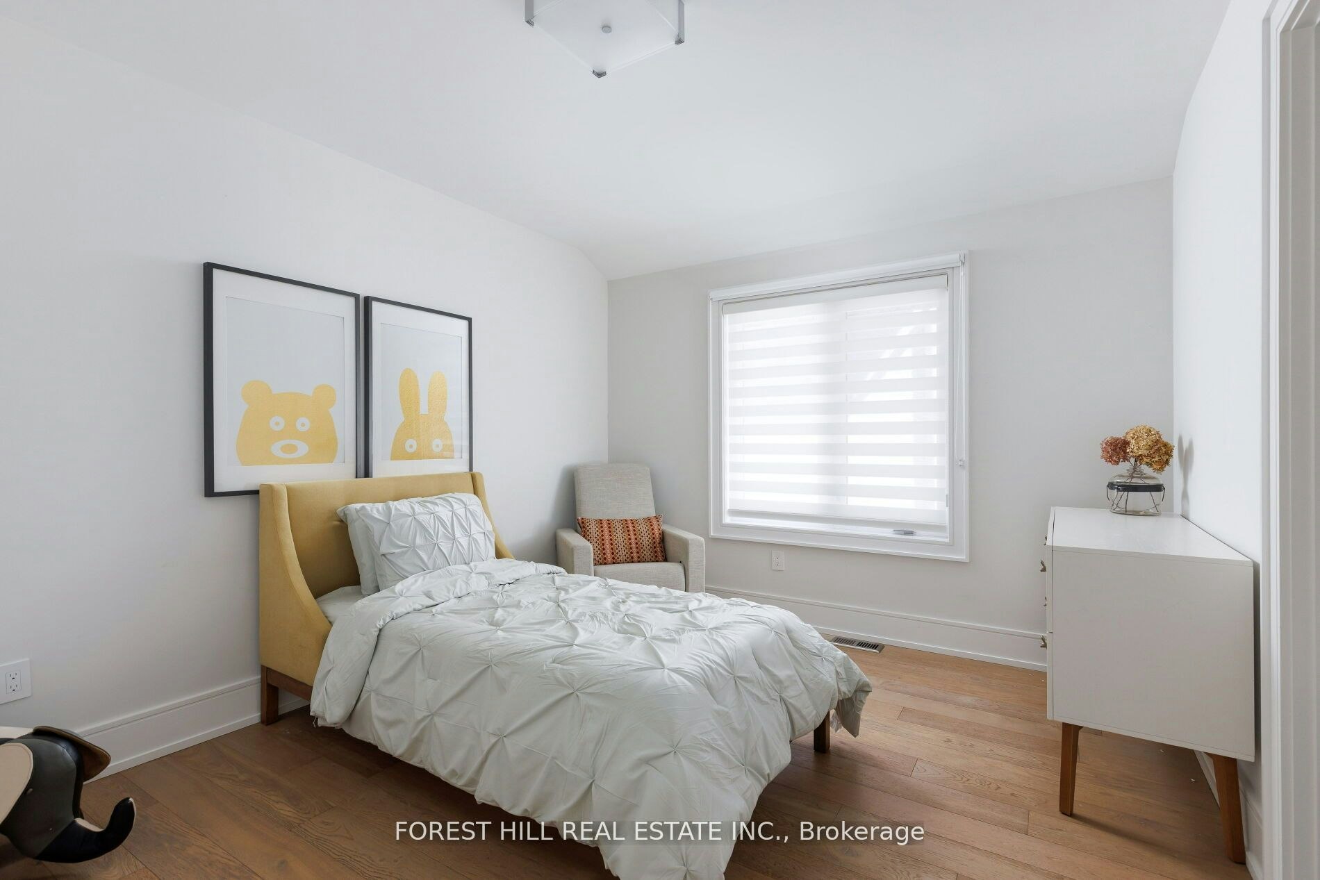 8 Nora Road, Toronto, ON, M9A 1C9 - 37