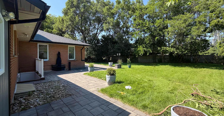 Lower-2130 Greenhurst Avenue, Mississauga, ON, L4X 1J6 - 2