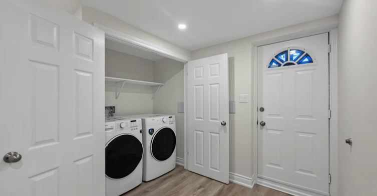 Lower-2130 Greenhurst Avenue, Mississauga, ON, L4X 1J6 - 8