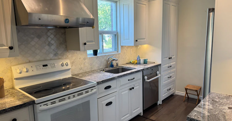 Main-145 Yorkview Drive, Toronto, ON, M8Z 2G5 - 3