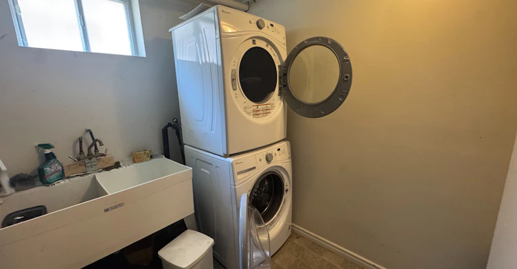 Main-145 Yorkview Drive, Toronto, ON, M8Z 2G5 - 11