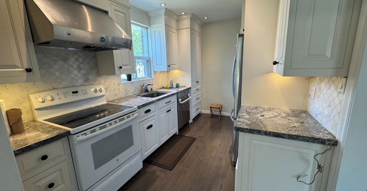 Main-145 Yorkview Drive, Toronto, ON, M8Z 2G5 - 2