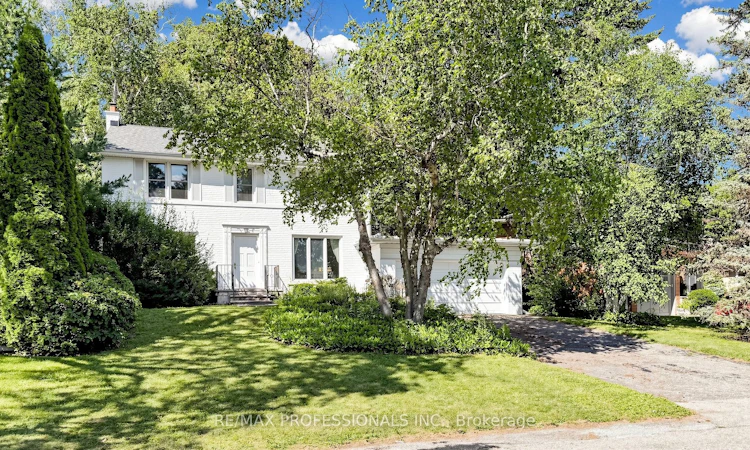 8 Southway Road
