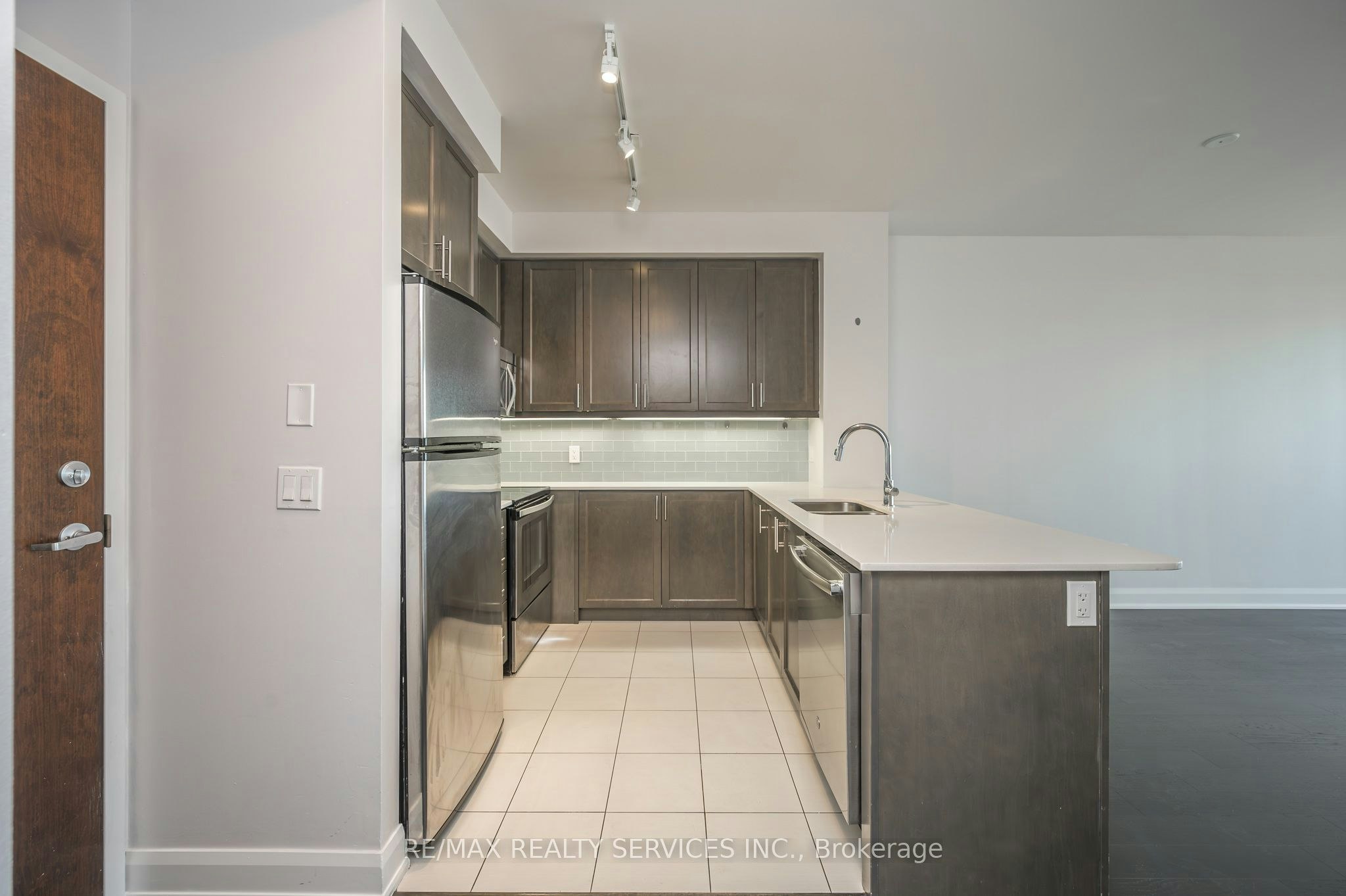 624-2480 Prince Michael Drive, Oakville, ON, L6H 0H1 - 14