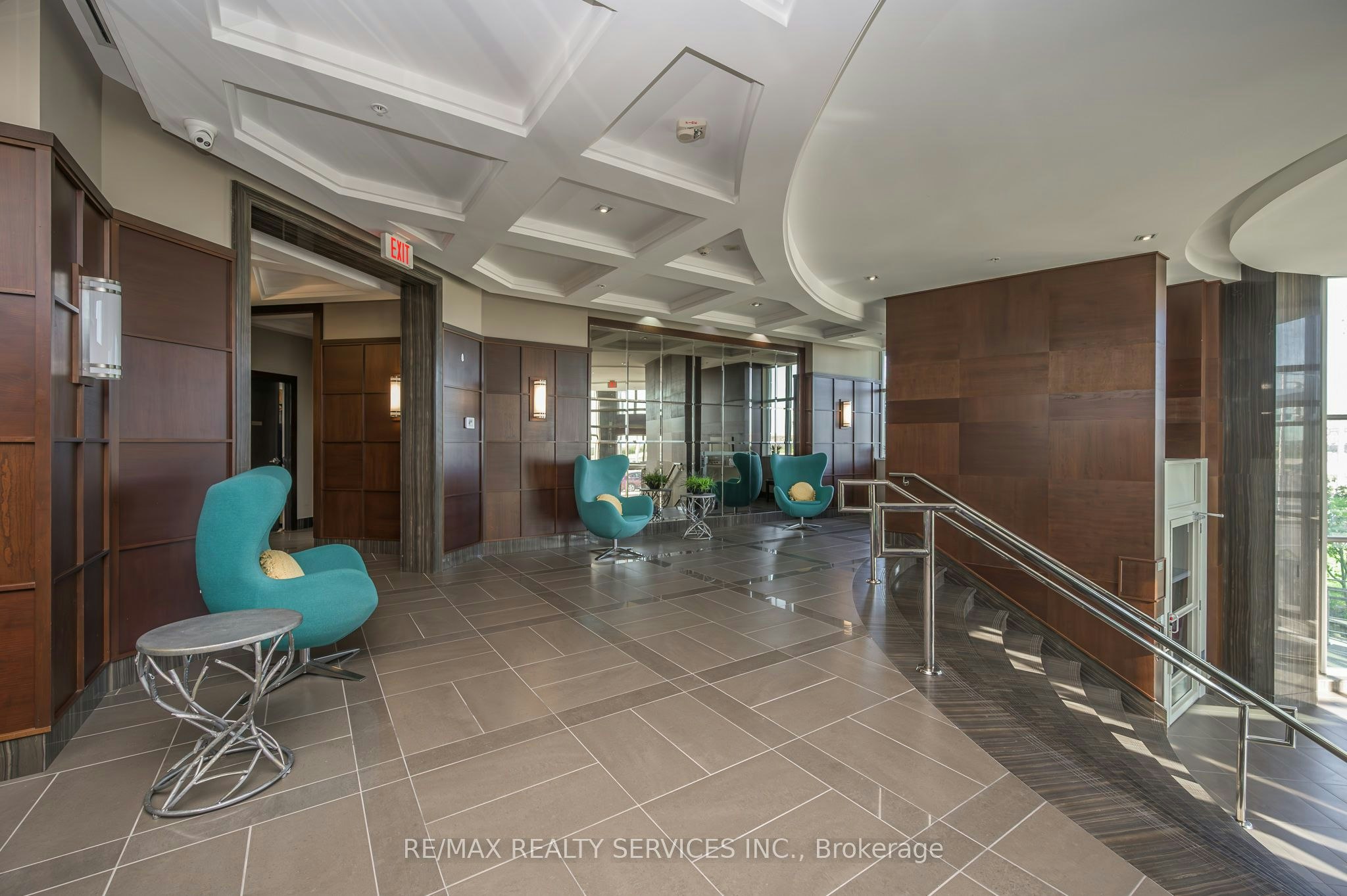 624-2480 Prince Michael Drive, Oakville, ON, L6H 0H1 - 6