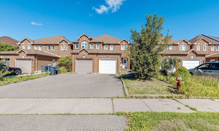 12 Mccleave Crescent