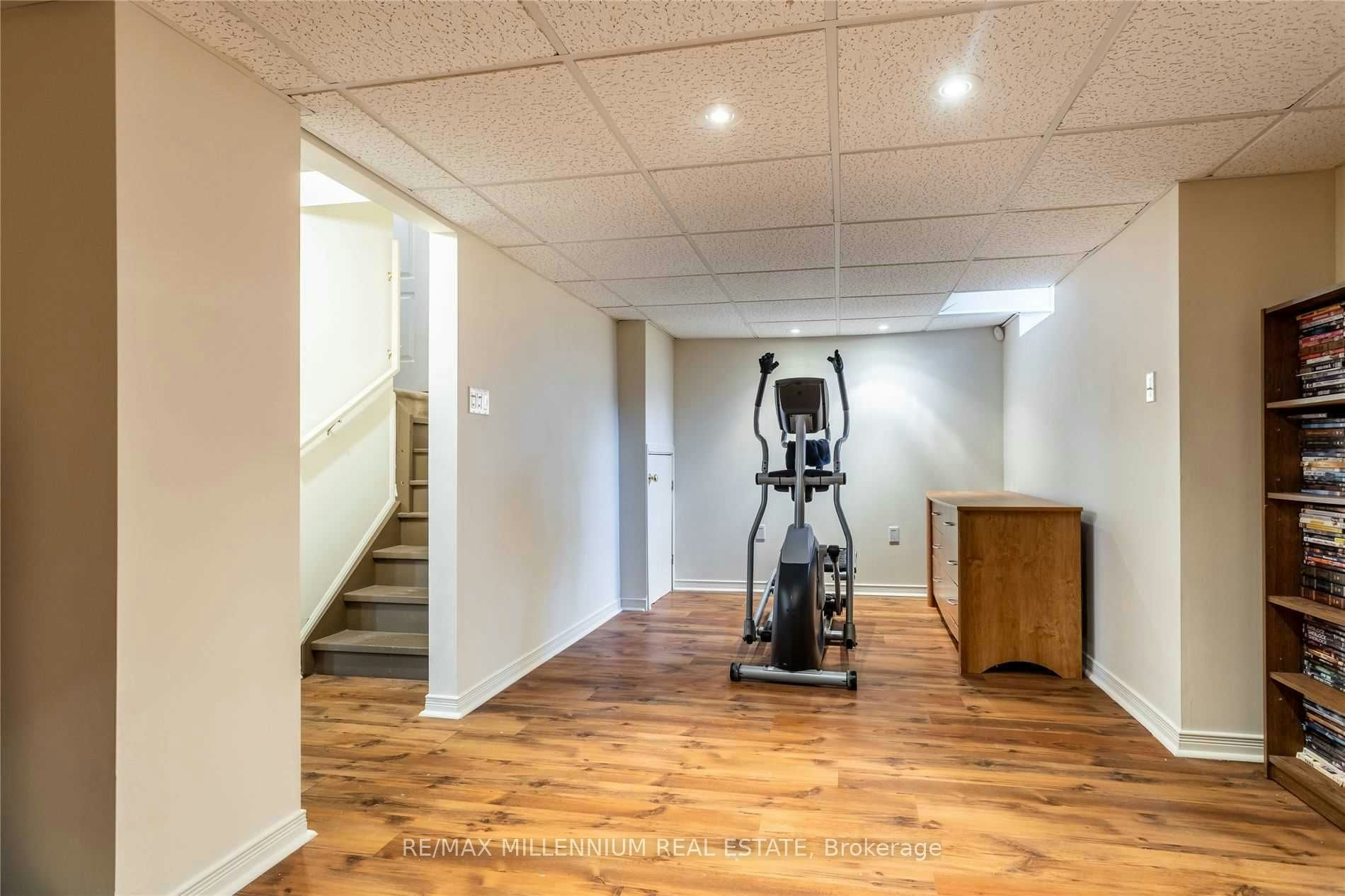 13 Dawson Crescent, Milton, ON, L9T 5H8 - 7
