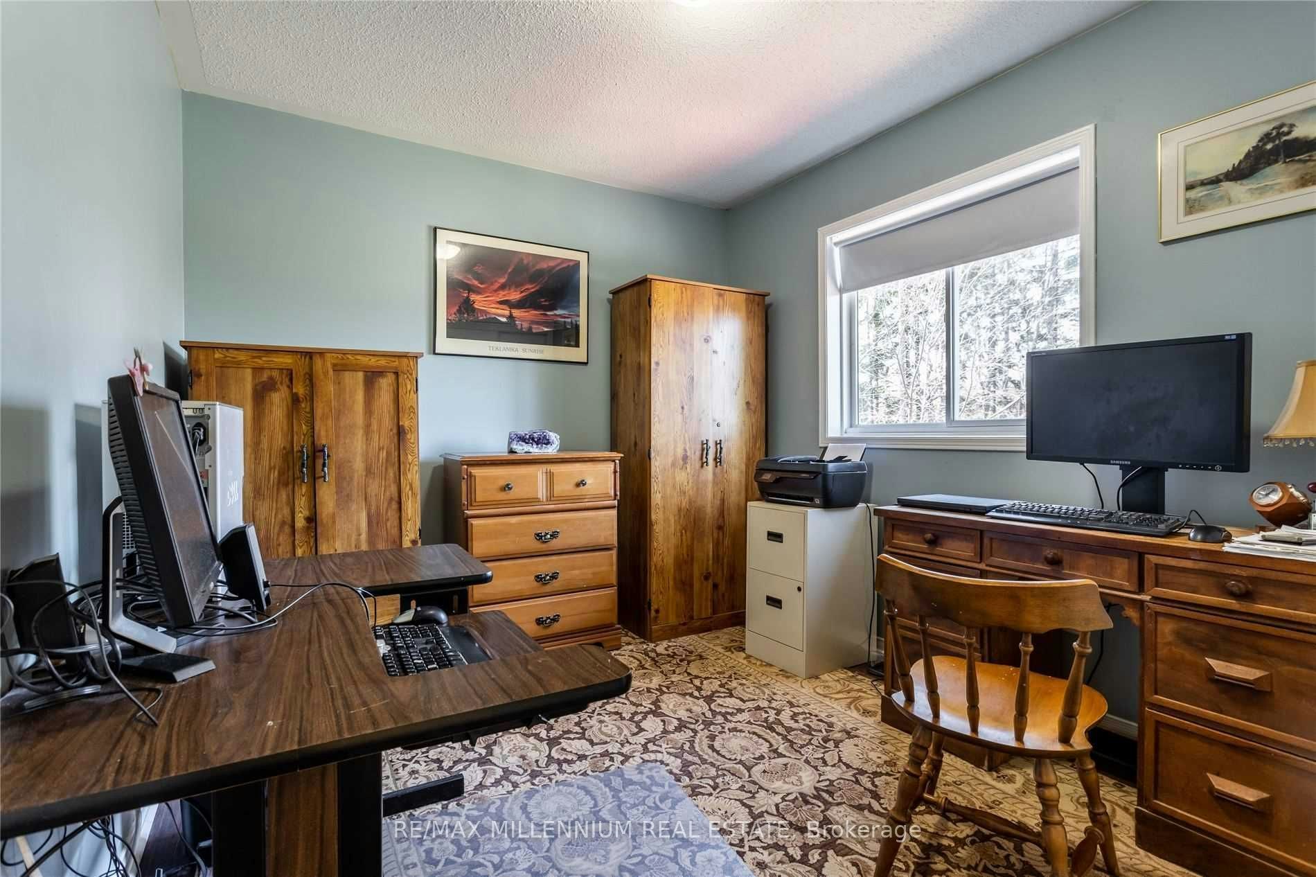13 Dawson Crescent, Milton, ON, L9T 5H8 - 9