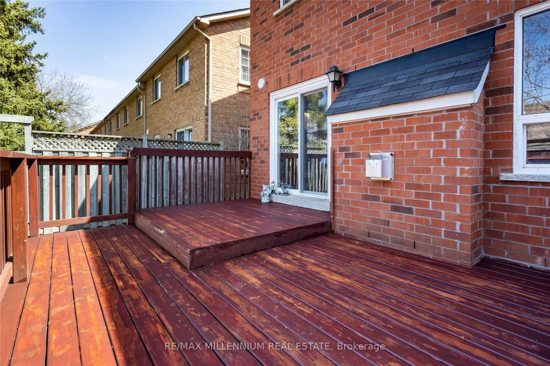 13 Dawson Crescent, Milton, ON, L9T 5H8 - 10