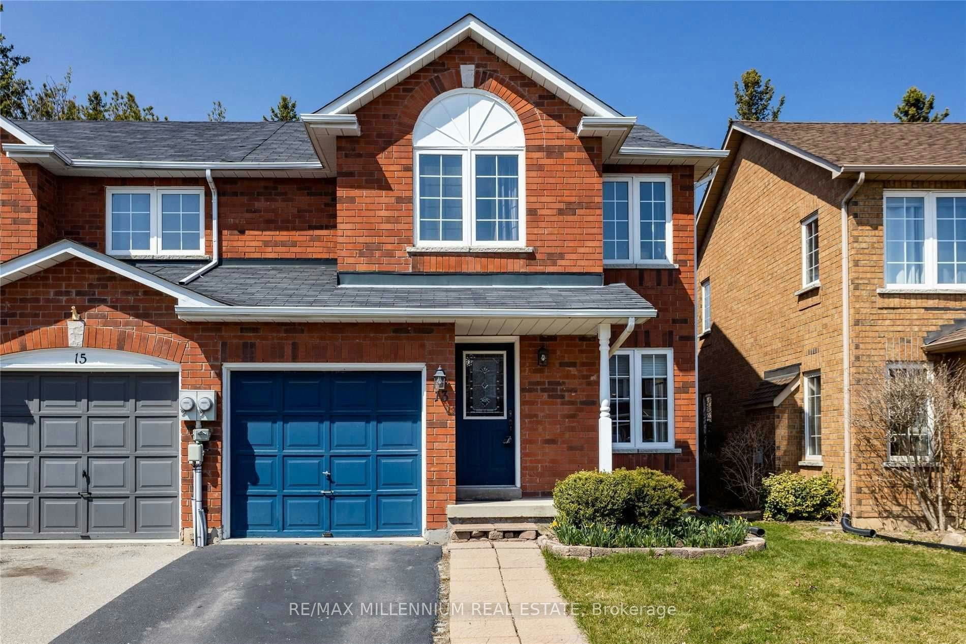 13 Dawson Crescent, Milton, ON, L9T 5H8