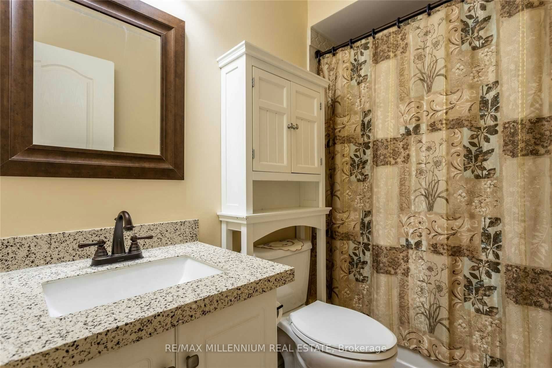 13 Dawson Crescent, Milton, ON, L9T 5H8 - 6