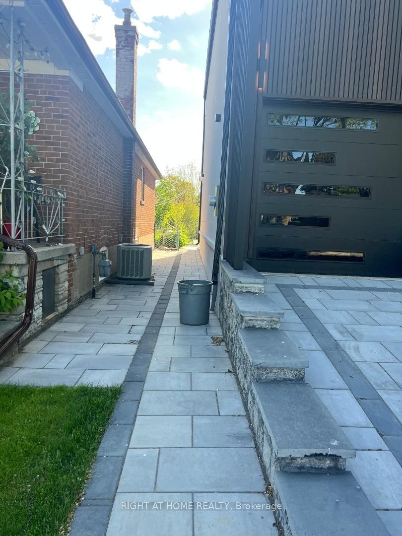Basement Apartment-50 Brawley Avenue, Toronto, ON, M8Z 4Z4 - 3
