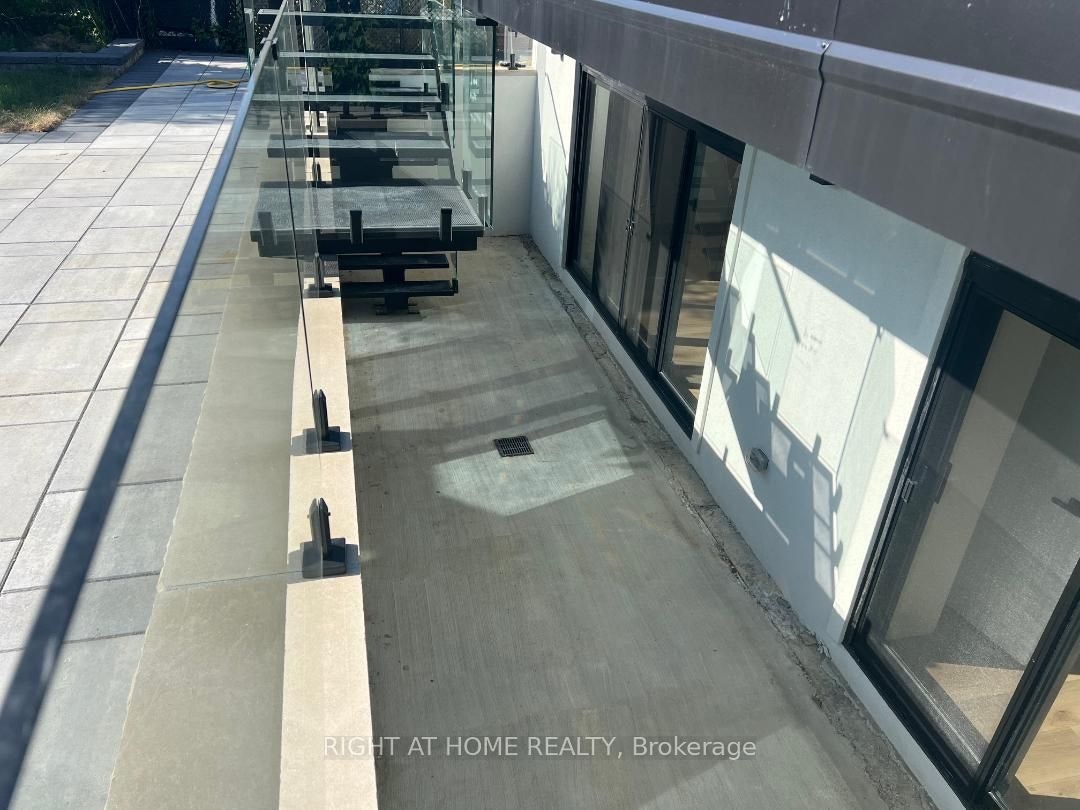 Basement Apartment-50 Brawley Avenue, Toronto, ON, M8Z 4Z4 - 6