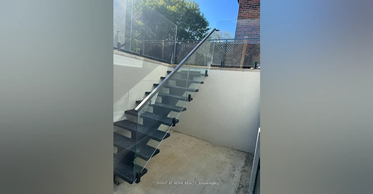 Basement Apartment-50 Brawley Avenue, Toronto, ON, M8Z 4Z4 - 8