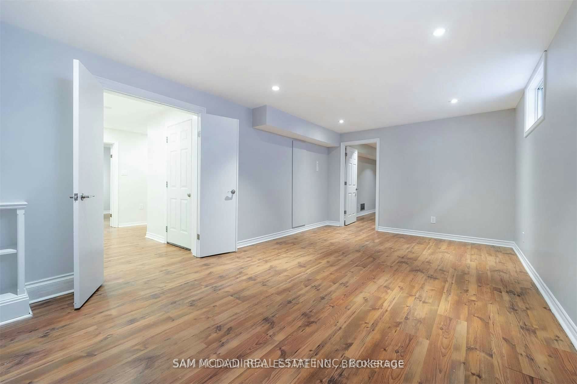 2212 Florian (Lower) Road, Mississauga, ON, L5A 2M4 - 8