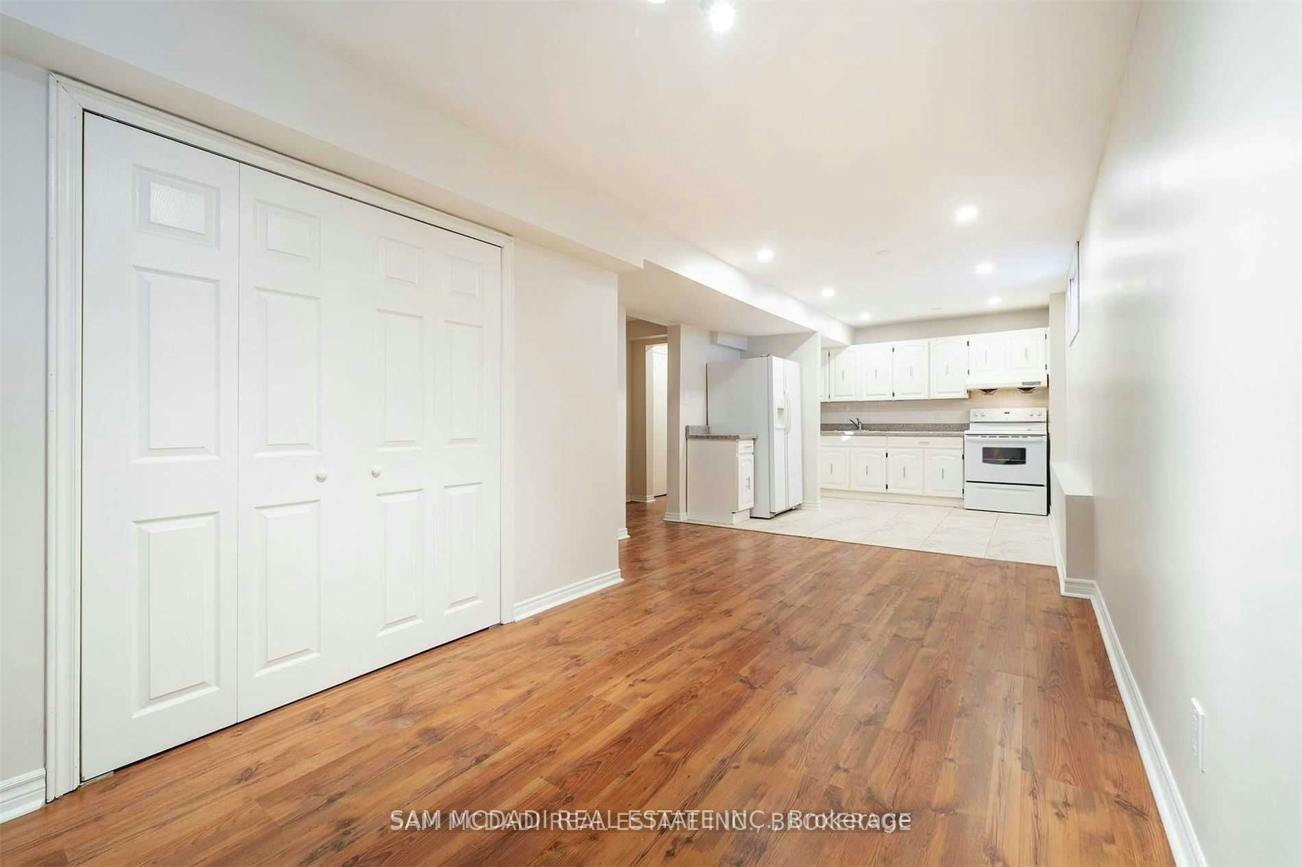 2212 Florian (Lower) Road, Mississauga, ON, L5A 2M4 - 13
