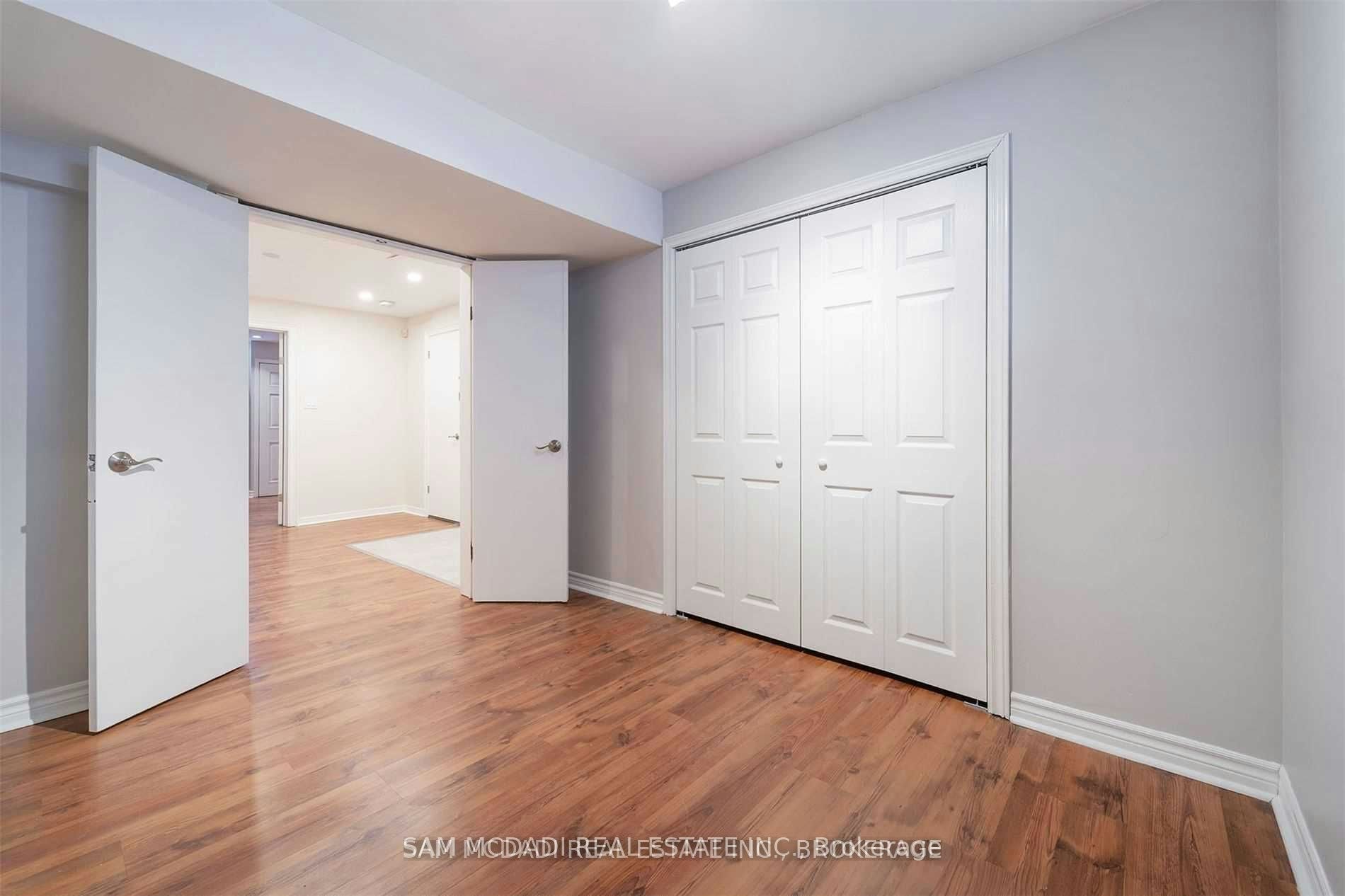 2212 Florian (Lower) Road, Mississauga, ON, L5A 2M4 - 6