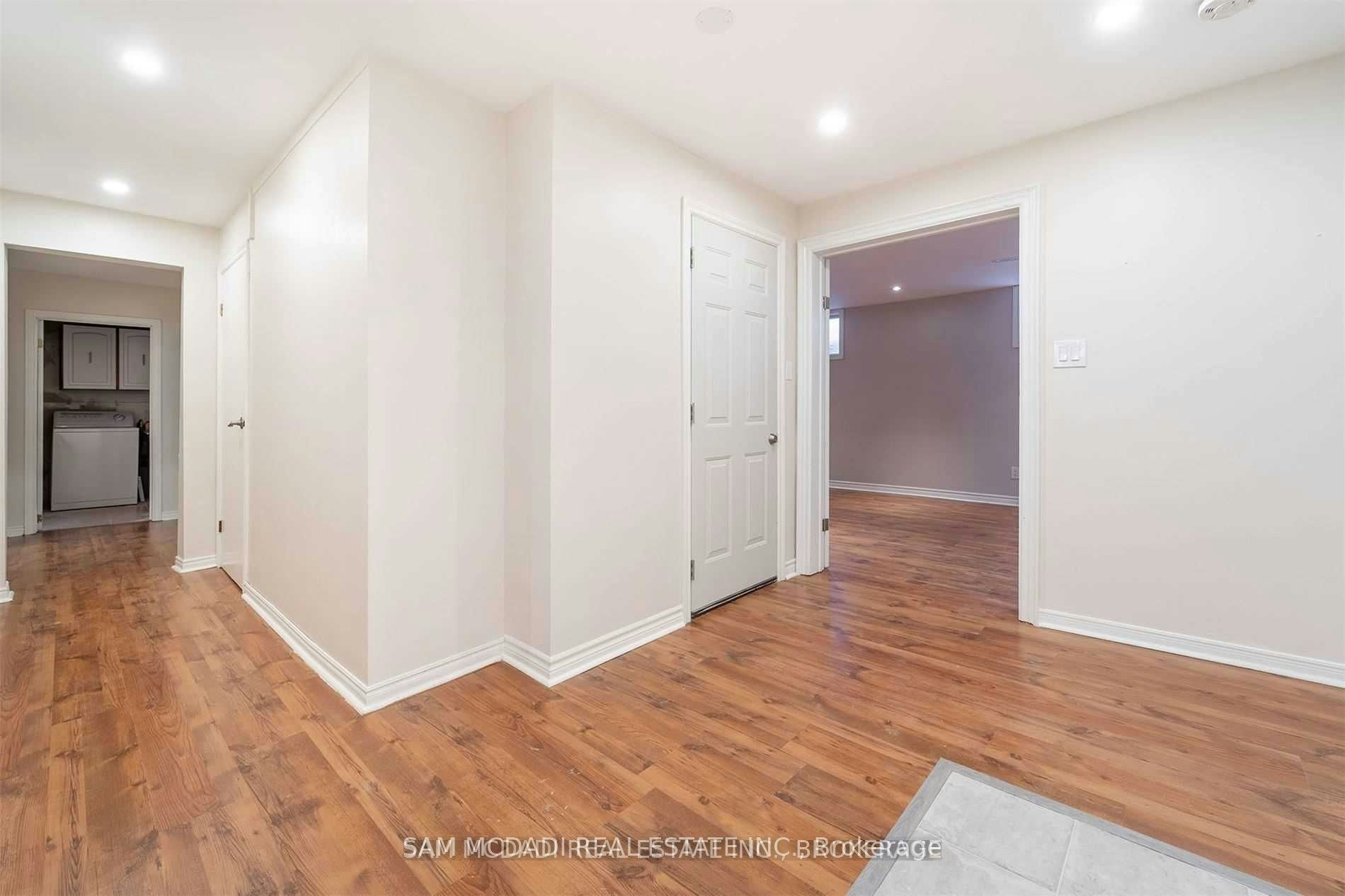 2212 Florian (Lower) Road, Mississauga, ON, L5A 2M4 - 7