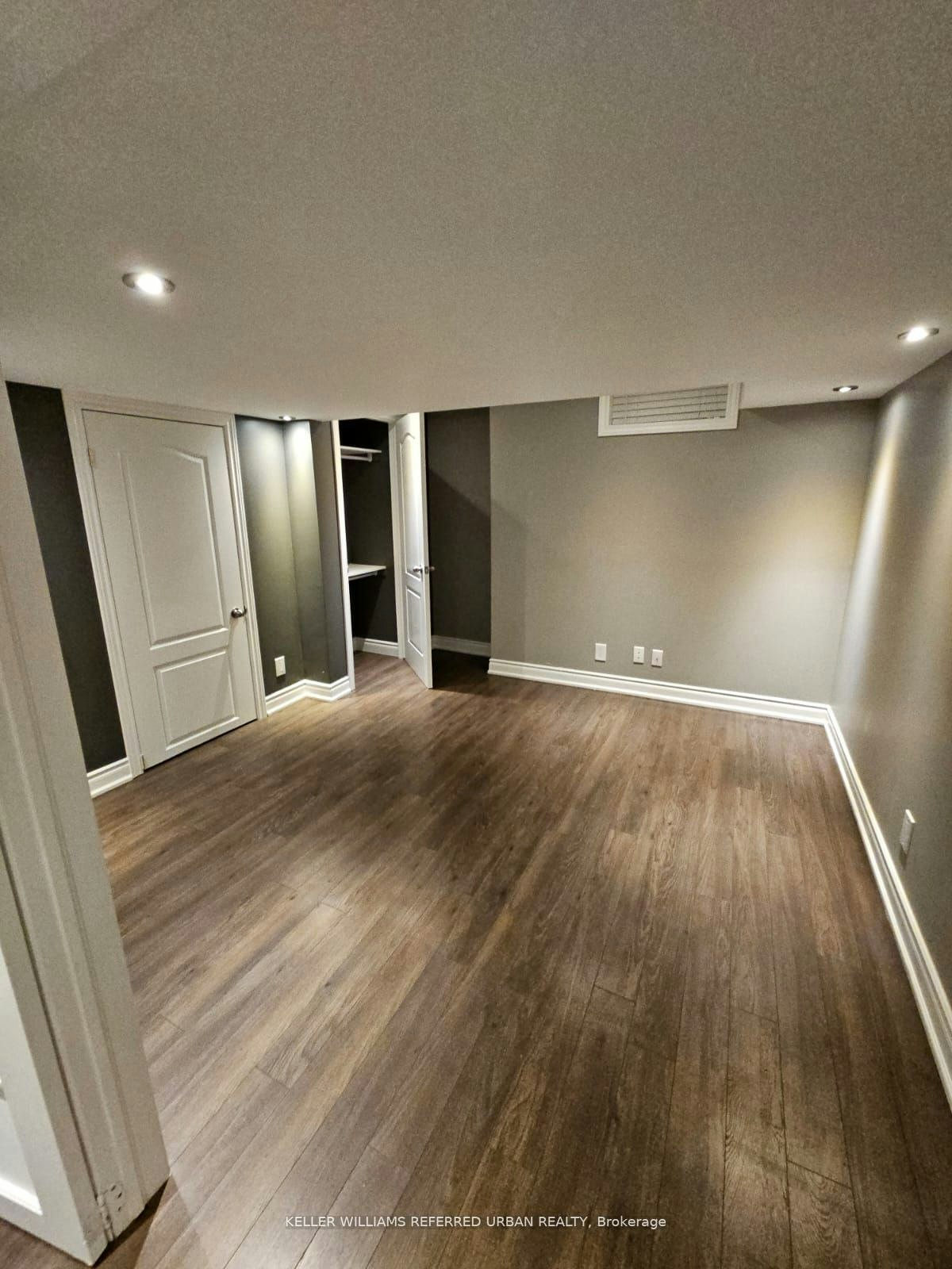 Basement-118 Earlsbridge Boulevard, Brampton, ON, L7A 3W8 - 3