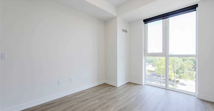 706-2300 St Clair Avenue W, Toronto, ON, M6N 0B3 - 10