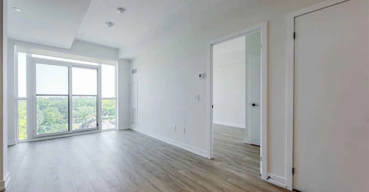 706-2300 St Clair Avenue W, Toronto, ON, M6N 0B3 - 7
