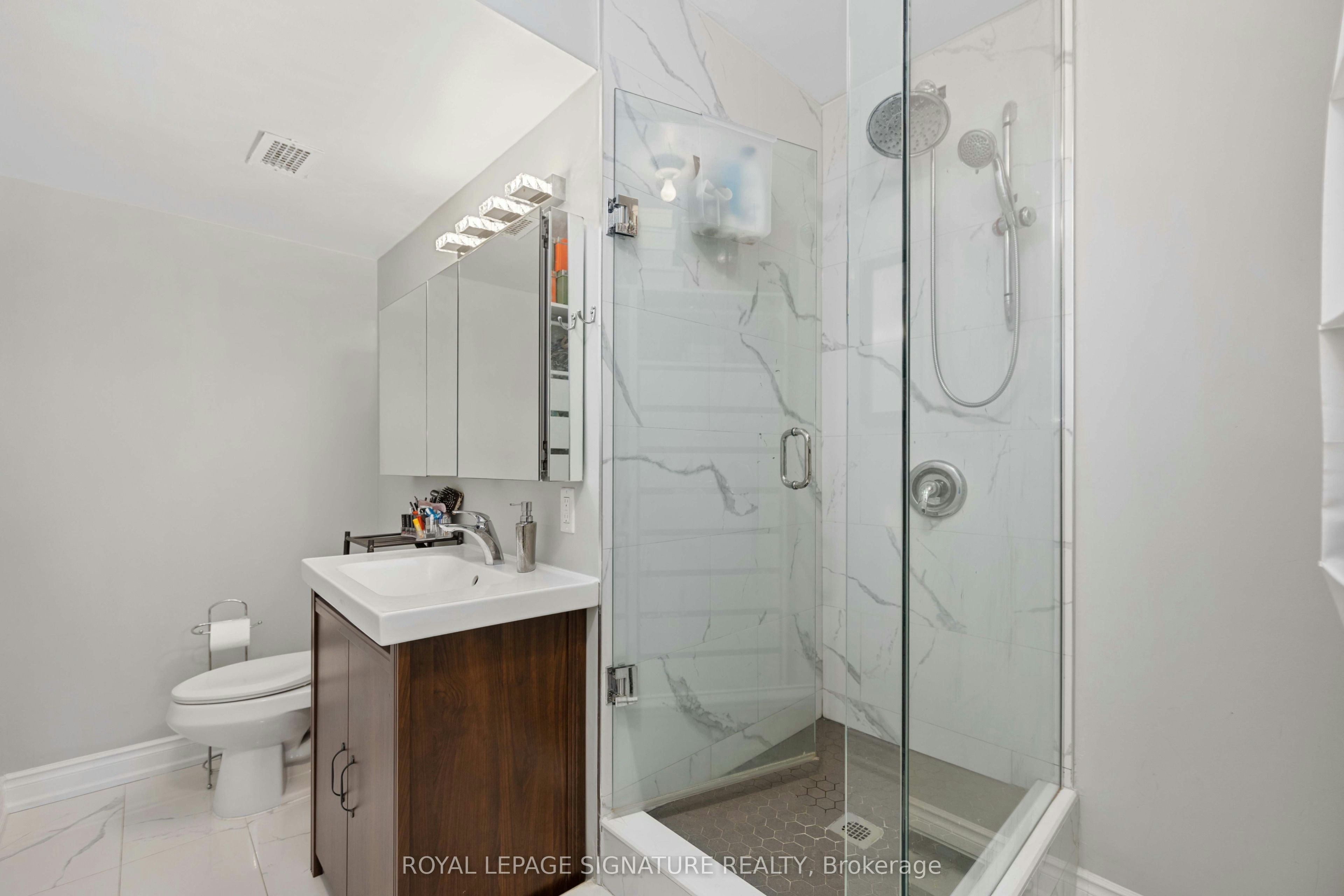 2315-320 Dixon Road, Toronto, ON, M9R 1S8 - 15