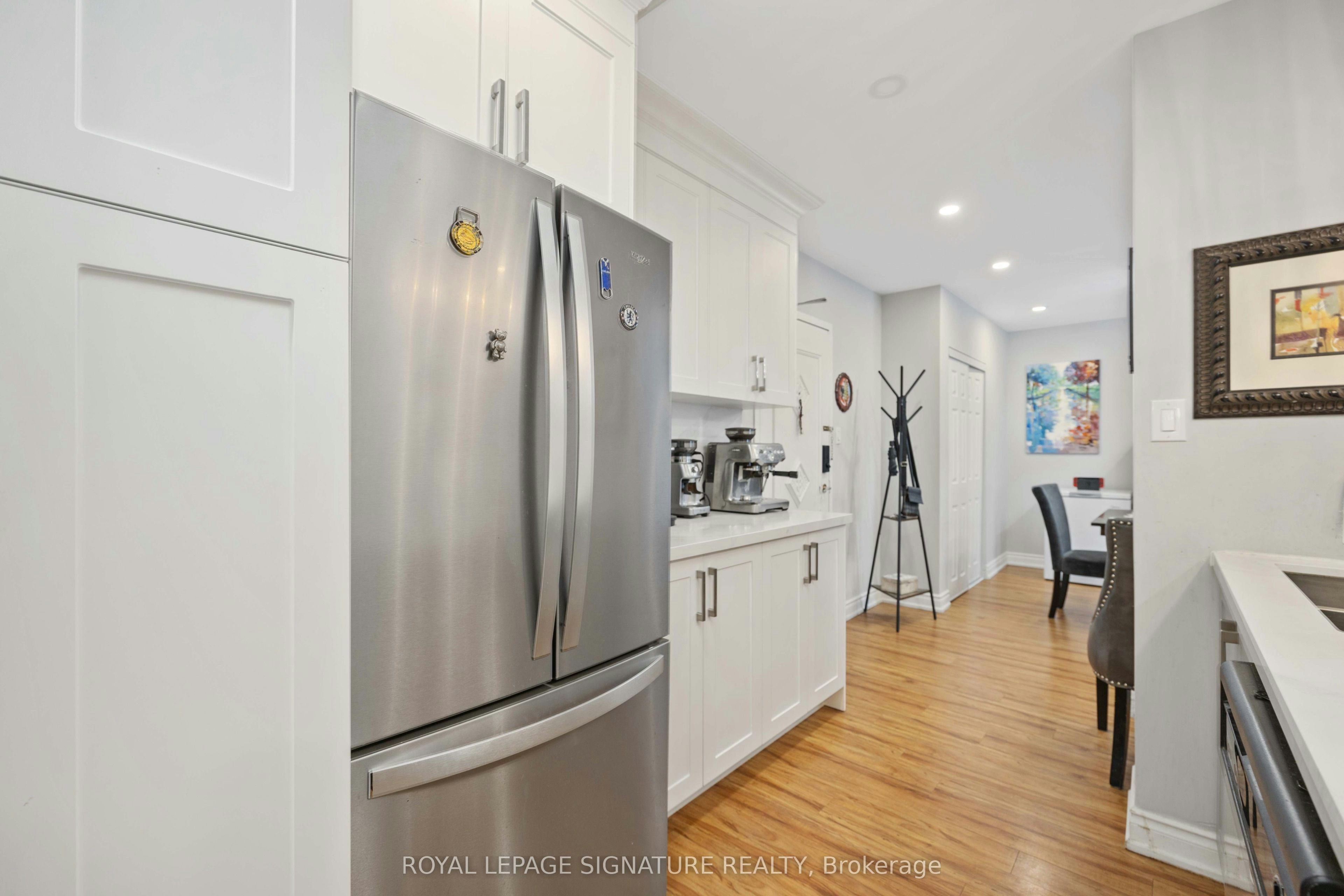2315-320 Dixon Road, Toronto, ON, M9R 1S8 - 8