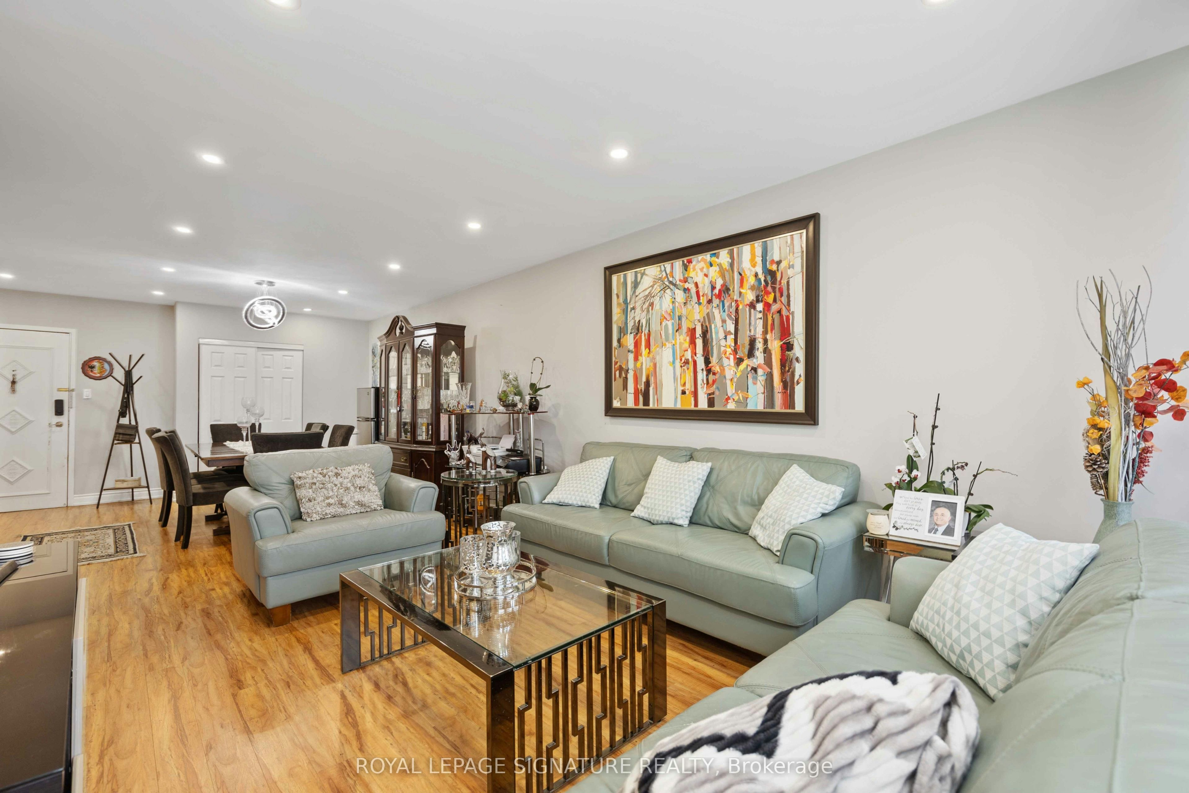 2315-320 Dixon Road, Toronto, ON, M9R 1S8 - 19