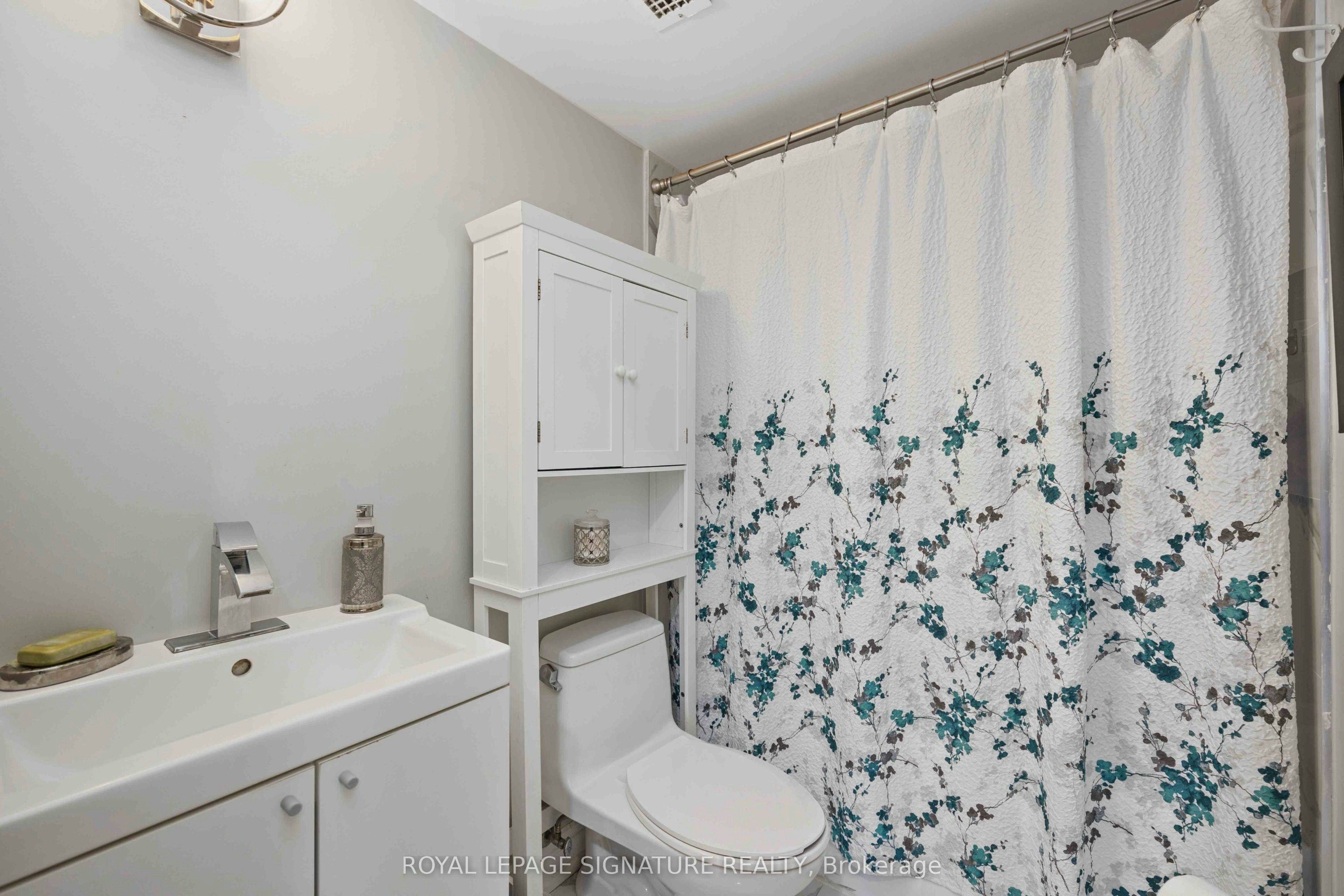 2315-320 Dixon Road, Toronto, ON, M9R 1S8 - 14