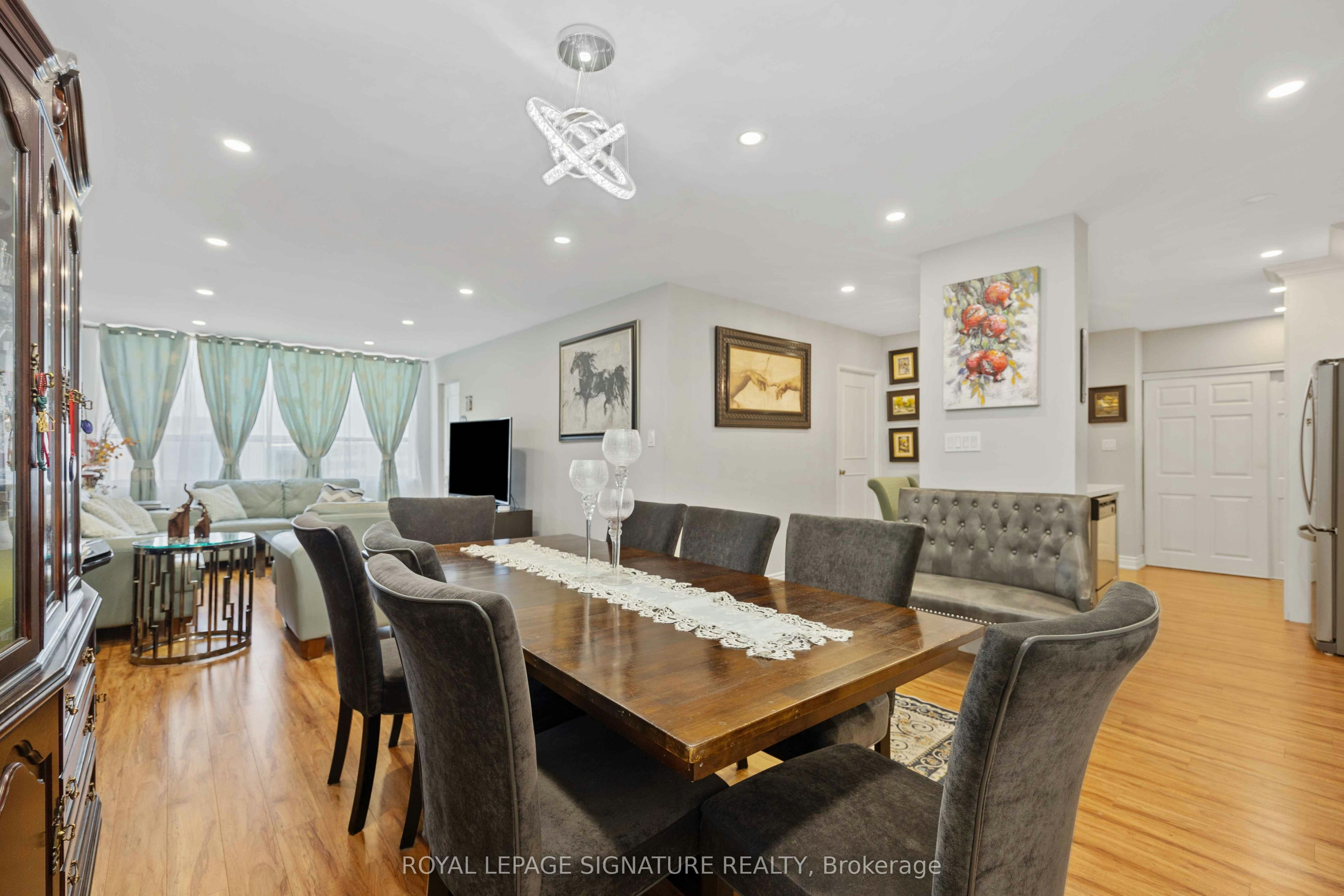 2315-320 Dixon Road, Toronto, ON, M9R 1S8 - 22