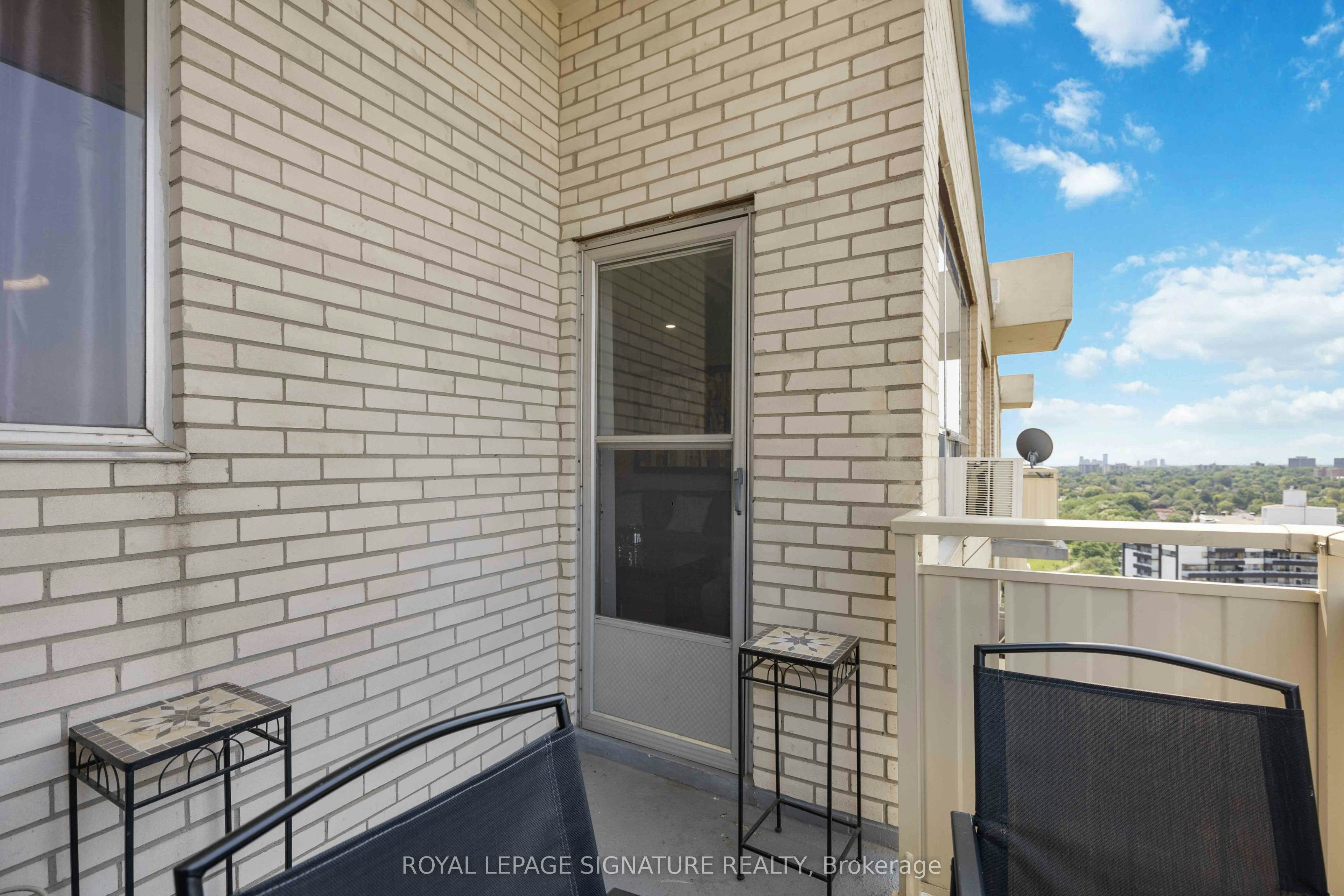 2315-320 Dixon Road, Toronto, ON, M9R 1S8 - 25