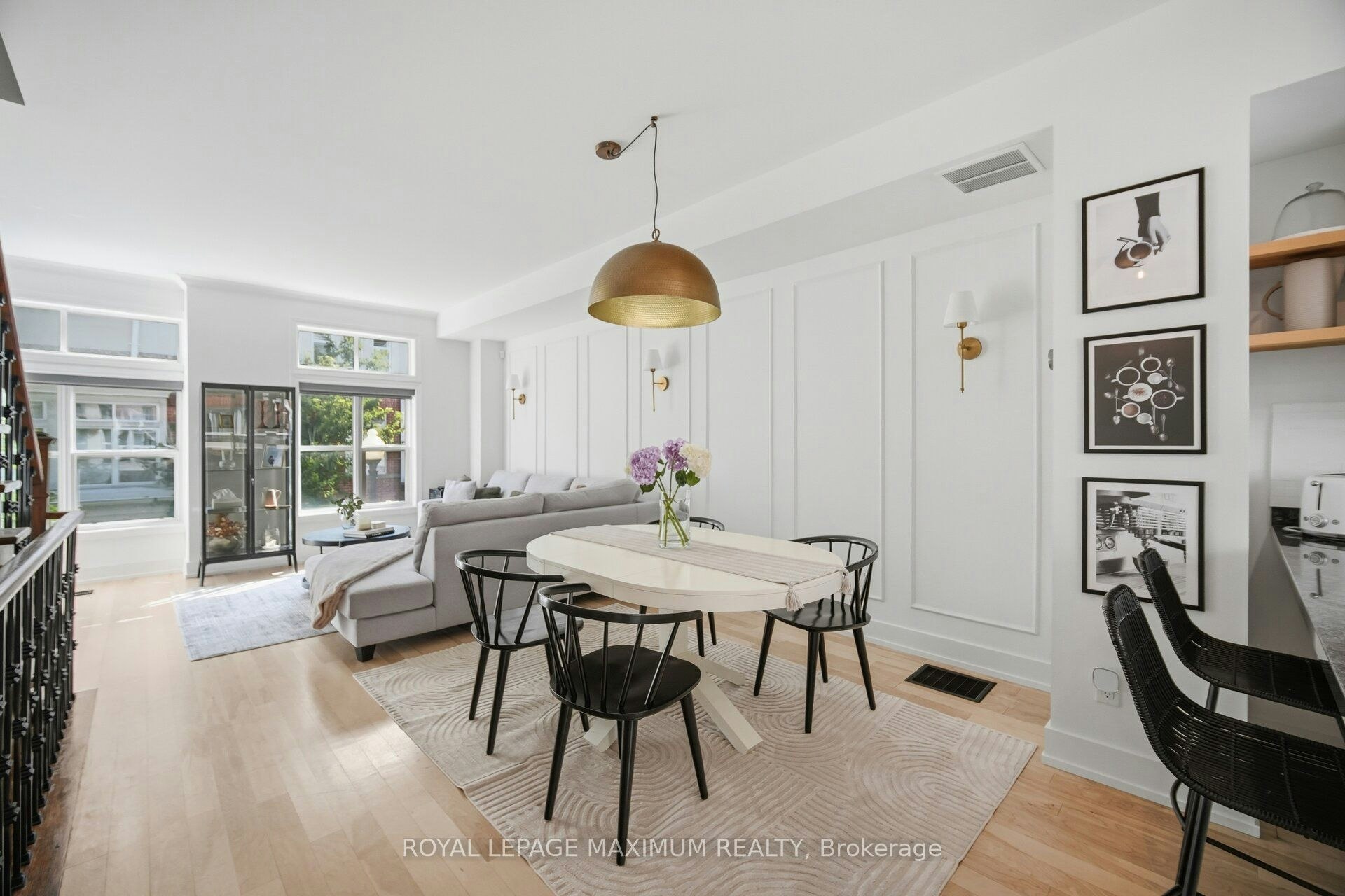 126 Resurrection Road, Toronto, ON, M9A 5H1