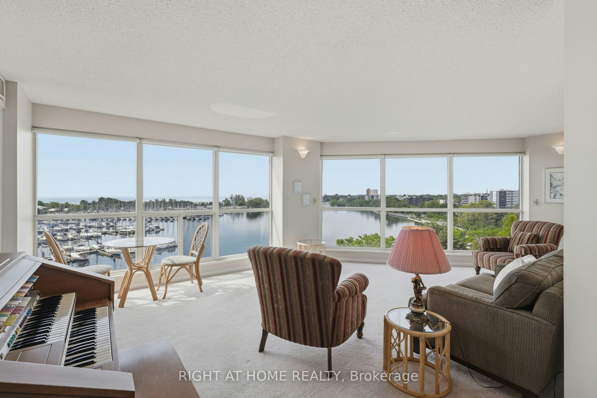 806-2267 Lake Shore Boulevard W, Toronto, ON, M8V 3X2