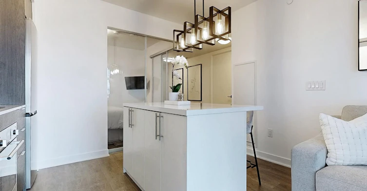 330-36 Zorra Street, Toronto, ON, M8Z 0G5 - 7