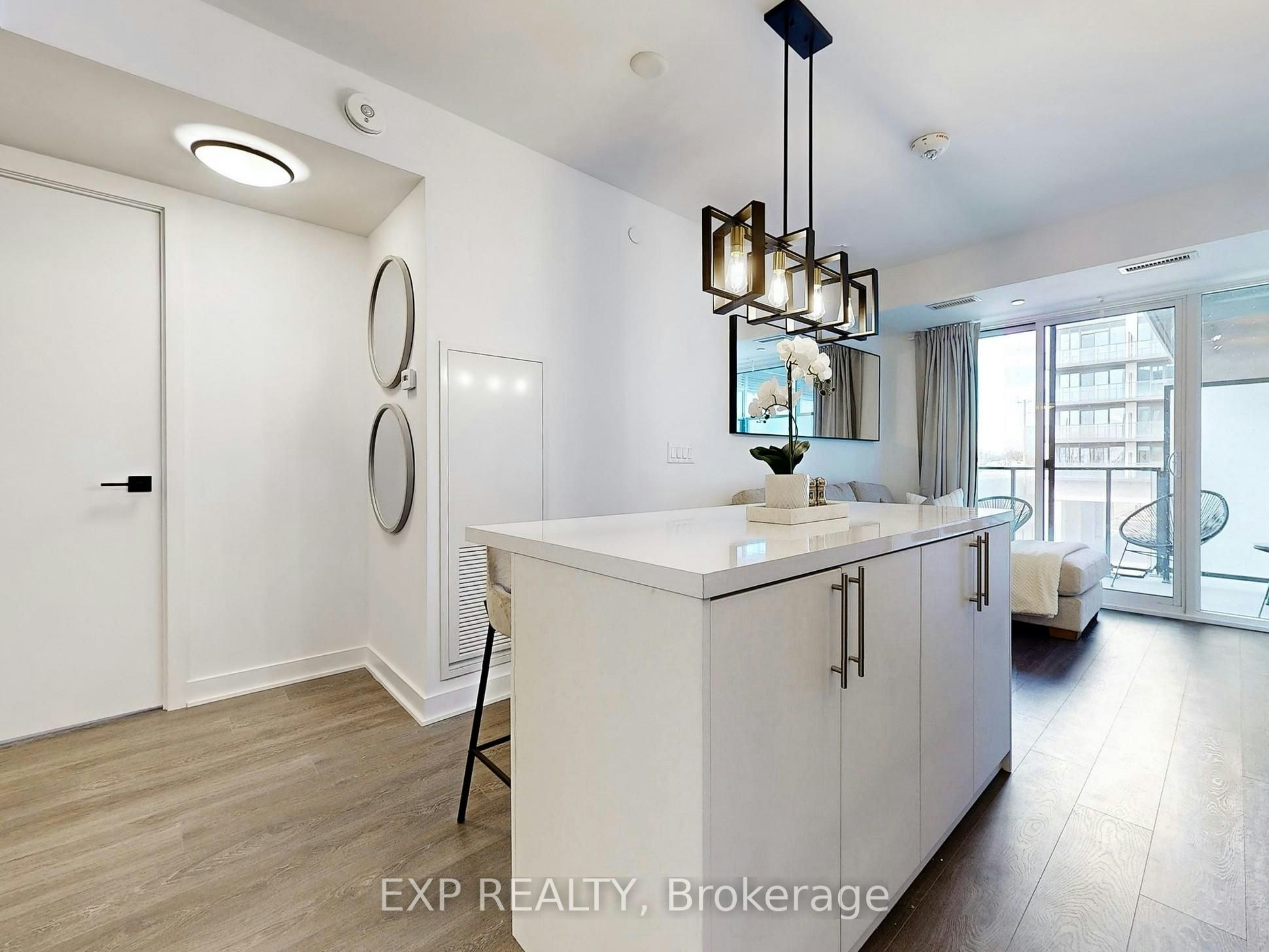 330-36 Zorra Street, Toronto, ON, M8Z 0G5