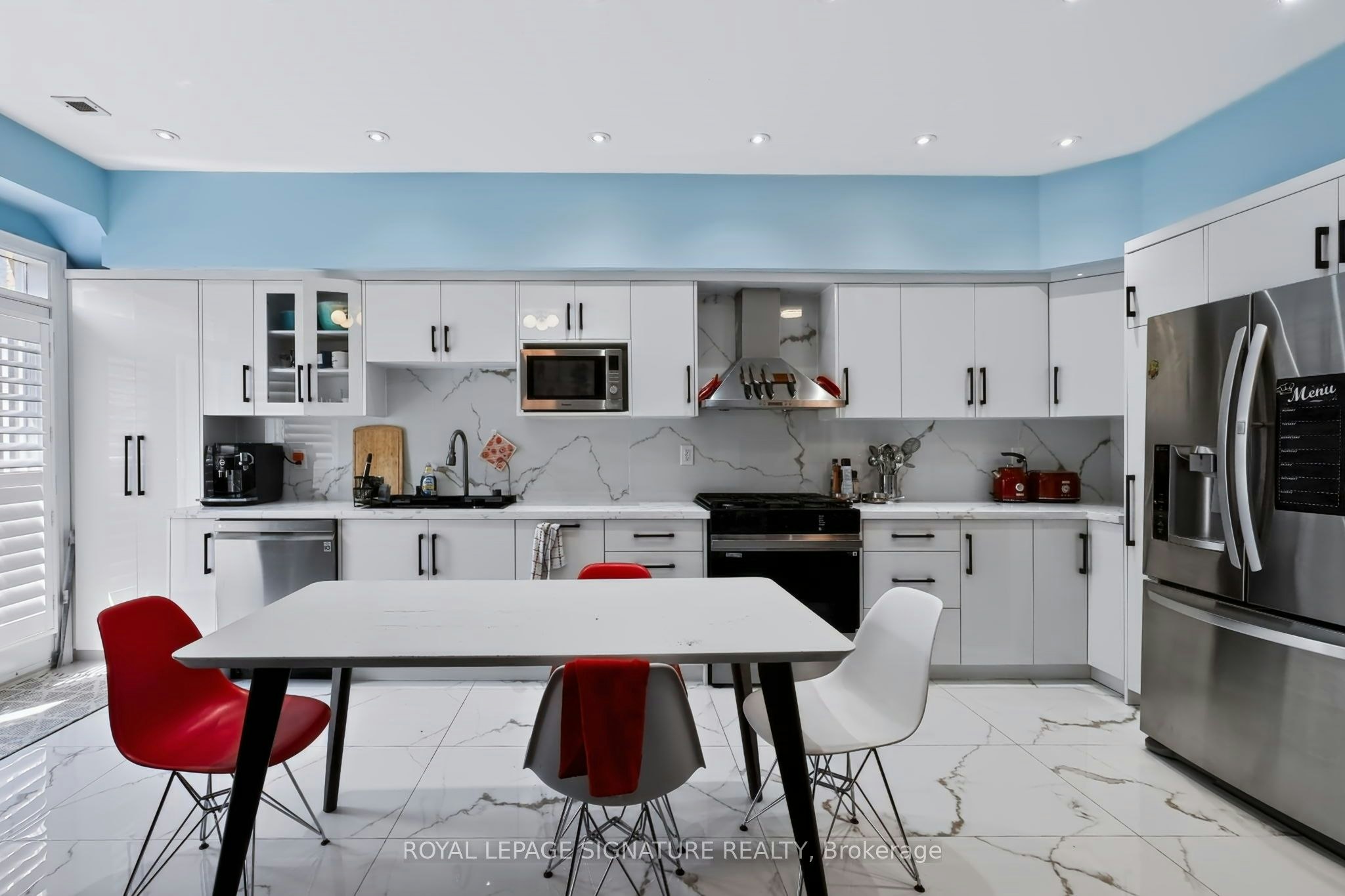 10 Clockwork Lane, Toronto, ON, M8Y 4H5 - 13