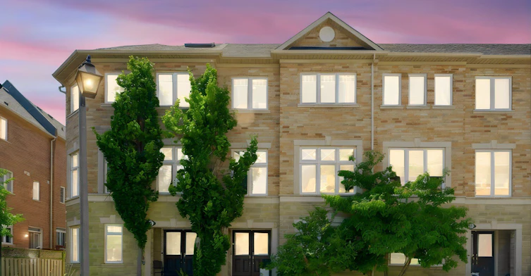 10 Clockwork Lane, Toronto, ON, M8Y 4H5 - 5