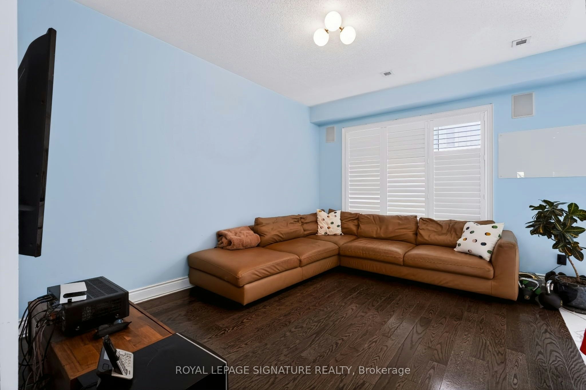 10 Clockwork Lane, Toronto, ON, M8Y 4H5 - 17
