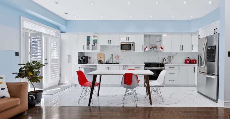 10 Clockwork Lane, Toronto, ON, M8Y 4H5 - 12