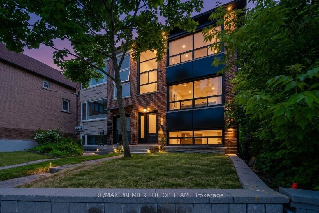 299 Quebec Avenue, Toronto, ON, M6P 2V2