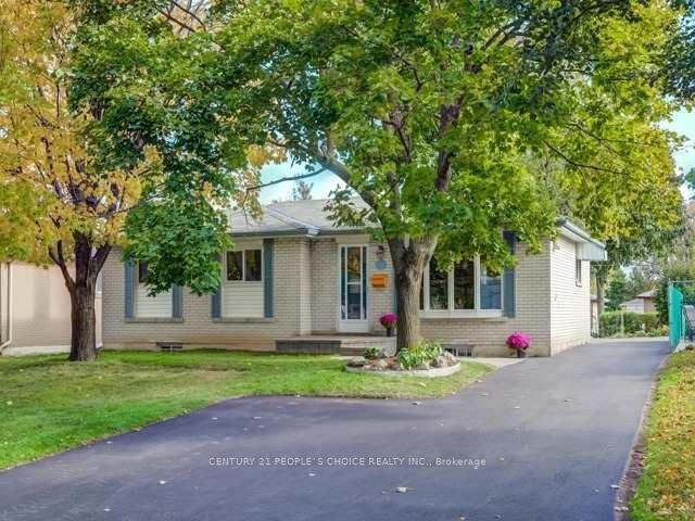 13 Brookdale Crescent, Brampton, ON, L6T 1M8