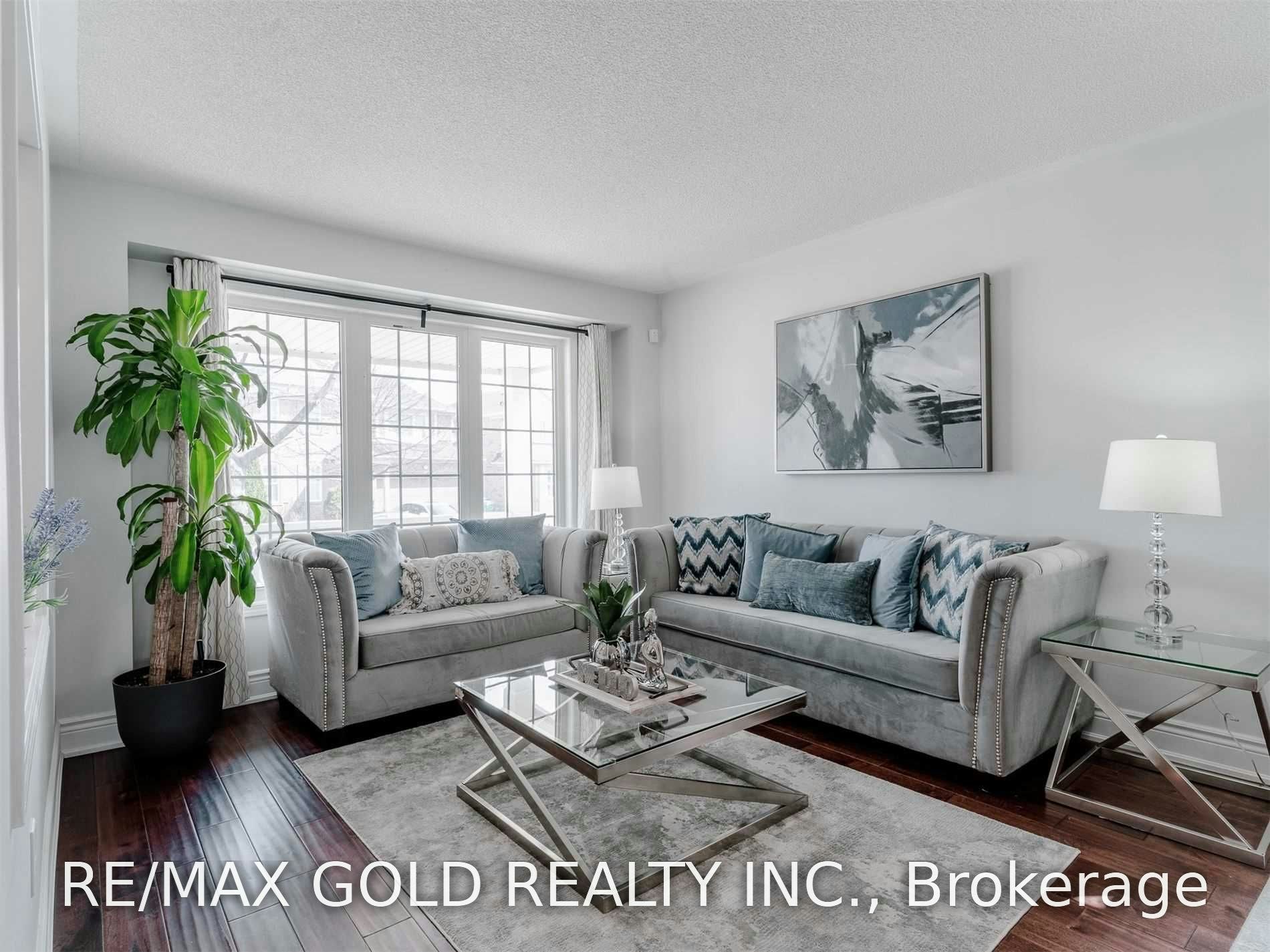 6 Marshmarigold Road, Brampton, ON, L7A 2S9 - 4