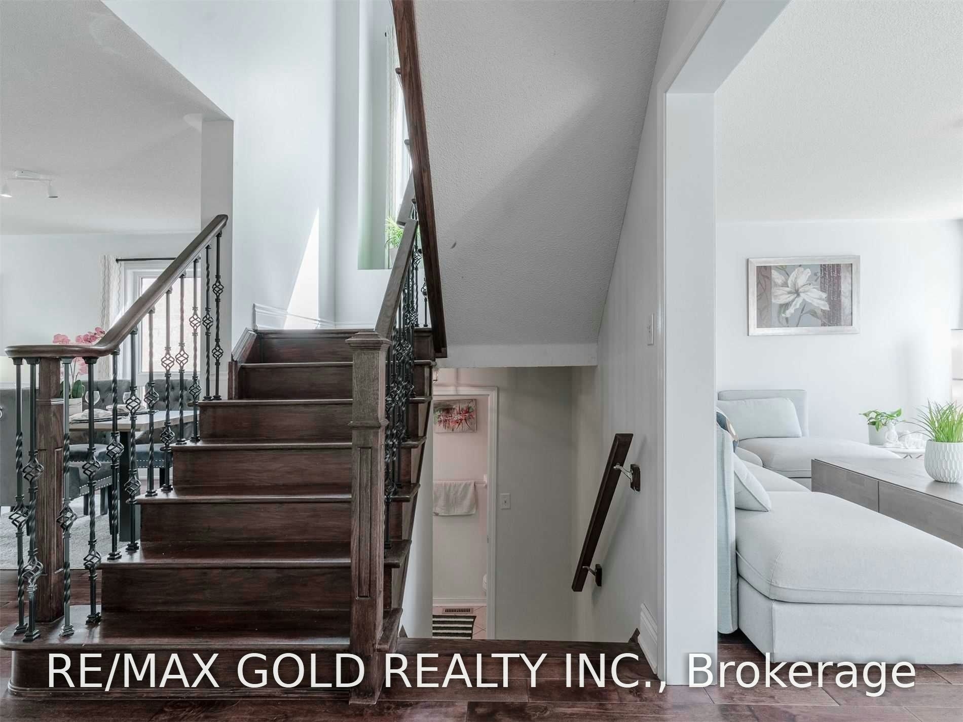 6 Marshmarigold Road, Brampton, ON, L7A 2S9 - 10