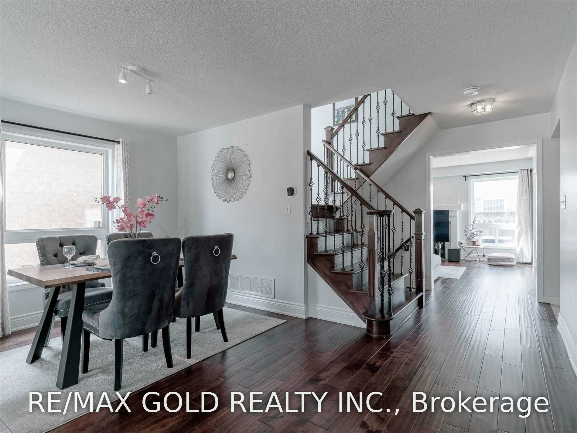 6 Marshmarigold Road, Brampton, ON, L7A 2S9 - 7