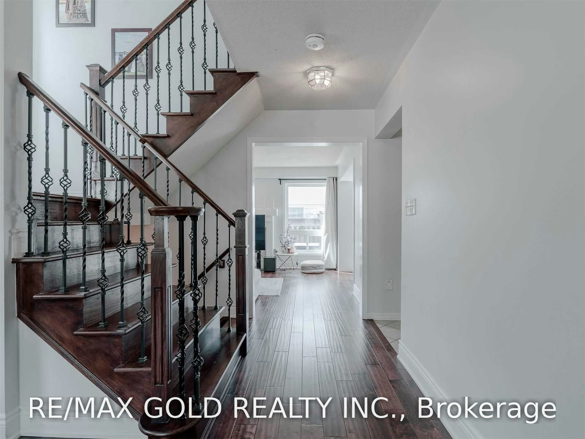 6 Marshmarigold Road, Brampton, ON, L7A 2S9 - 8