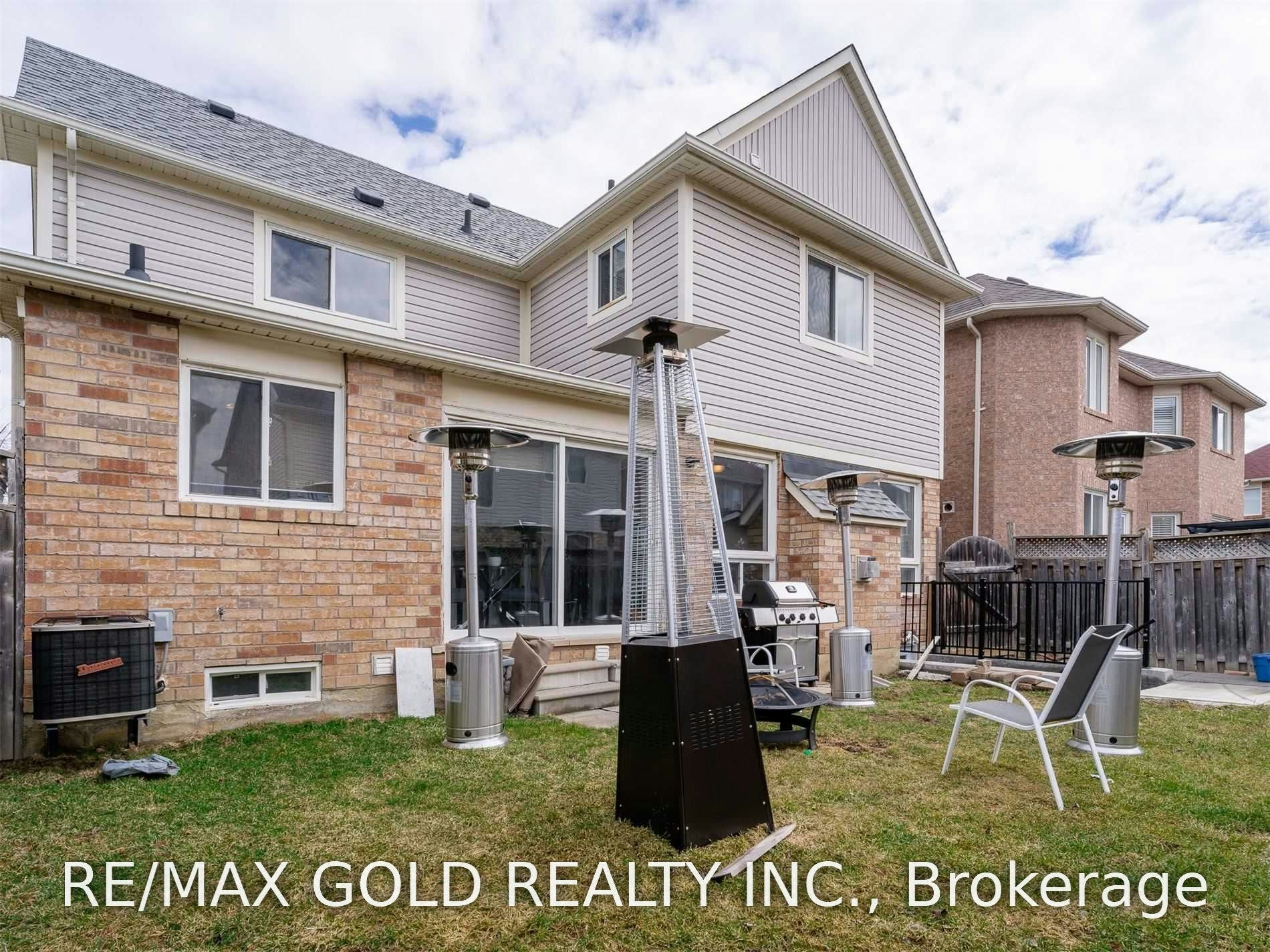6 Marshmarigold Road, Brampton, ON, L7A 2S9 - 36