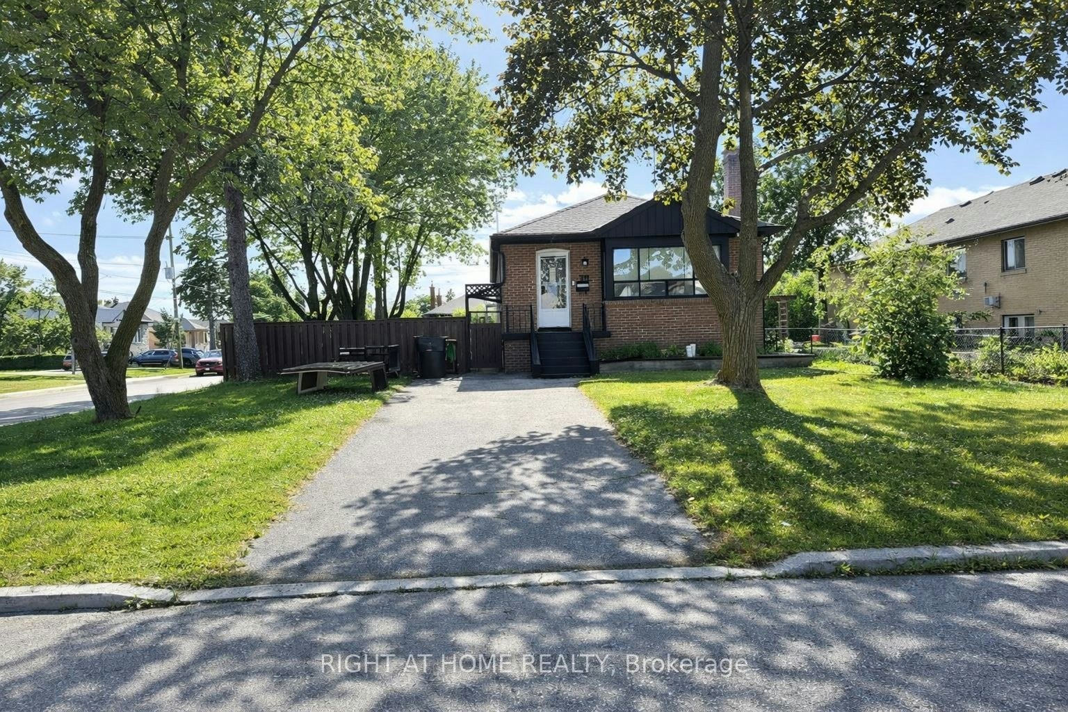 70 Bunnell Crescent, Toronto, ON, M3M 2C1